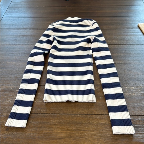 Madewell V-Neck Sweater in Stripe Size XS - Picture 13 of 13